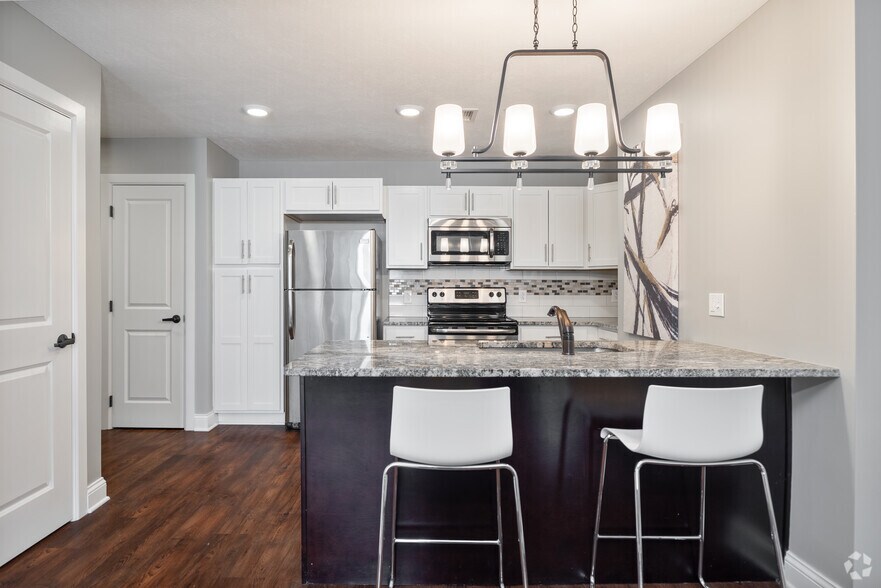 More Photos Of 526 Superior Ave E, Cleveland Apartments For Lease