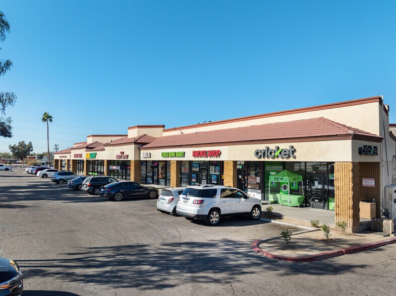 More Photos Of 2700 W Baseline Rd, Tempe Freestanding For Lease