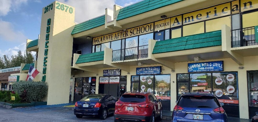 More Photos Of 2670 N University Dr, Sunrise Storefront Retail Office For Lease