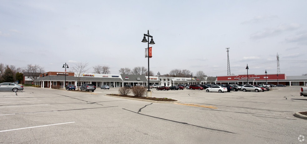 Primary Photo Of 25-75 W Boone Vlg, Zionsville Unknown For Lease