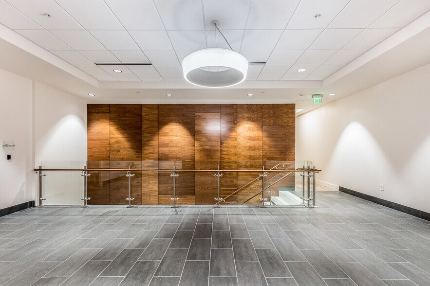 More Photos Of 1501 Belle Isle Ave, Mount Pleasant Office For Lease