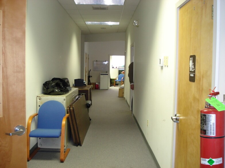 More Photos Of 801 N Salisbury Blvd, Salisbury Unknown For Lease