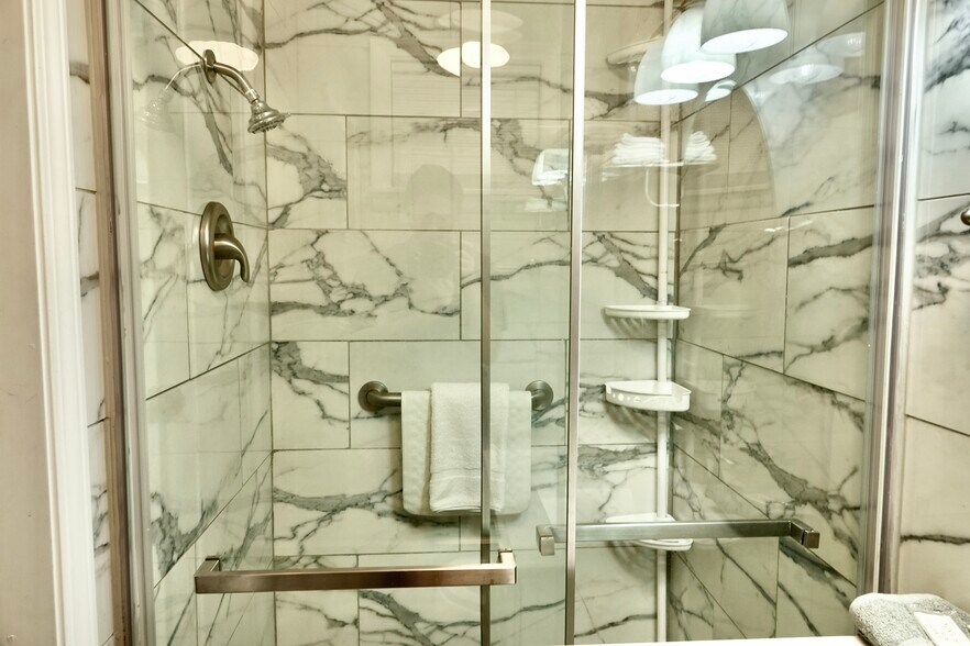 More Photos Of , Hornbeak Unknown For Sale