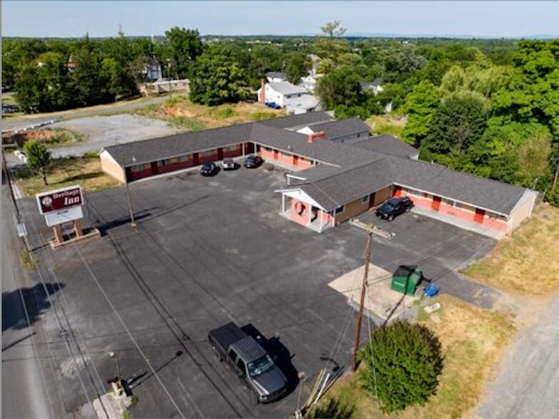 More Photos Of 1024 Winchester Ave, Martinsburg Hotel For Sale