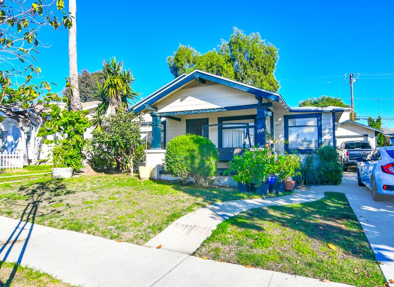 More Photos Of 1710 Freeman Ave, Long Beach Multifamily For Sale