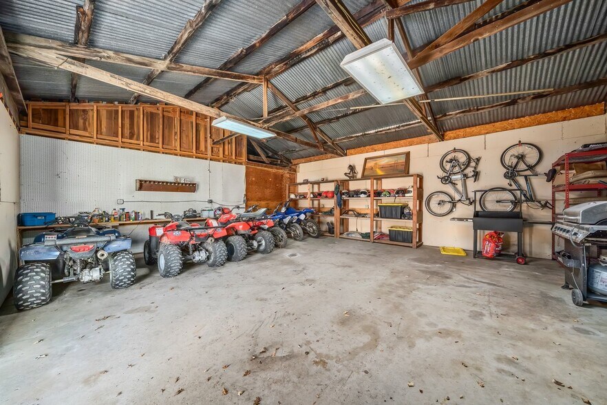 More Photos Of 535 Calf Canyon Hwy, Creston Winery Vineyard For Sale