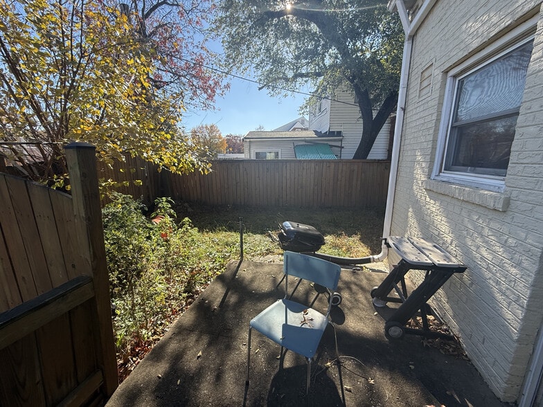 More Photos Of 5309 Kenilworth Ave, Riverdale Office For Sale