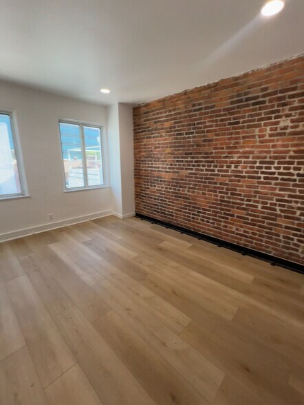 More Photos Of 1136-1140 Westwood Blvd, Los Angeles Storefront Retail Office For Lease