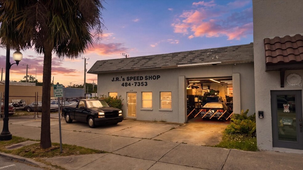 More Photos Of 629 E Venice Ave, Venice Auto Repair For Sale