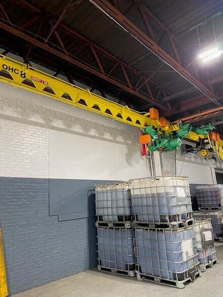 More Photos Of 141 North Ave, Bridgeport Manufacturing For Lease