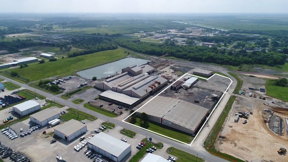 Primary Photo Of 6809 Industrial Rd, Beaumont Manufacturing For Sale