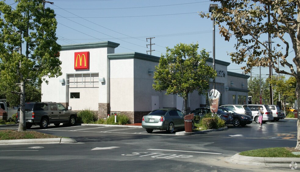 More Photos Of 6411-6543 E Spring St, Long Beach Unknown For Lease