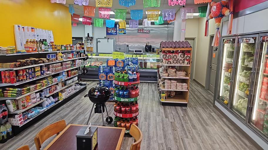 More Photos Of 9522 Huffmeister Rd, Houston Storefront Retail Office For Lease