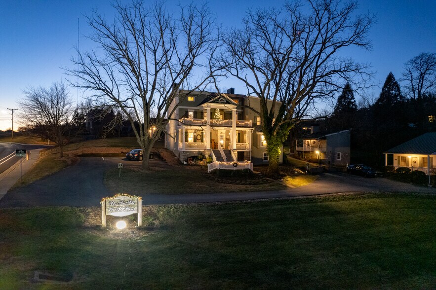 More Photos Of 491 Garbers Church Rd, Harrisonburg Hotel For Sale