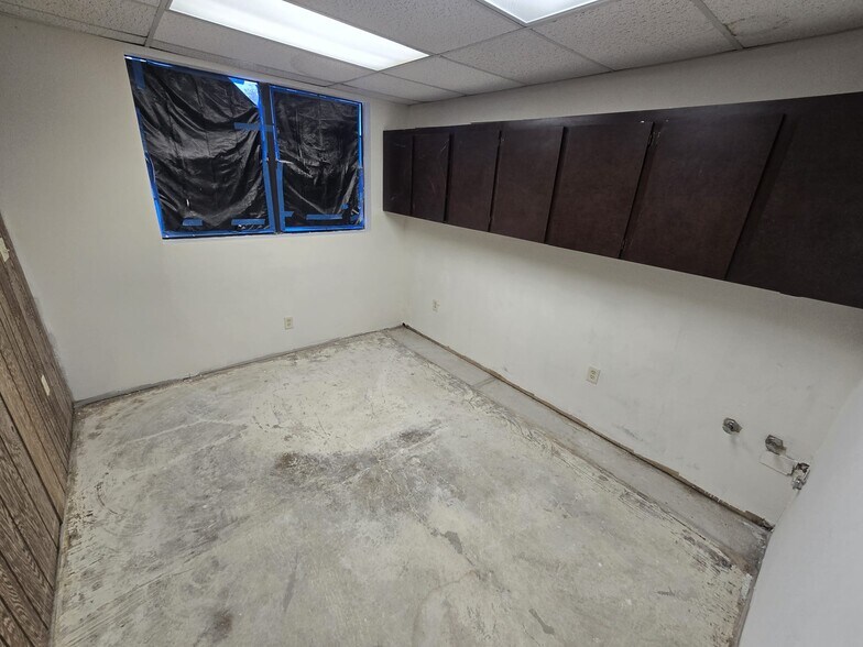 More Photos Of 101 N State Road 7, Margate Office For Lease