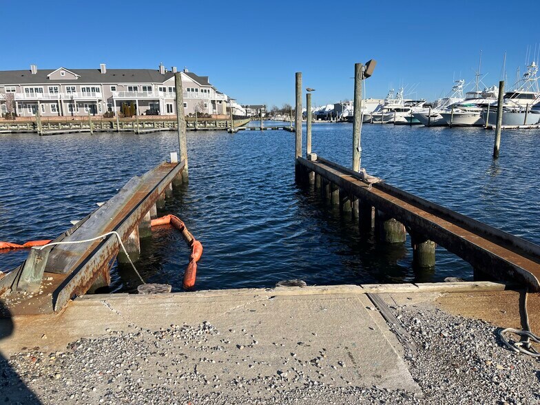 More Photos Of 55 Hudson Ave, Freeport Land For Sale