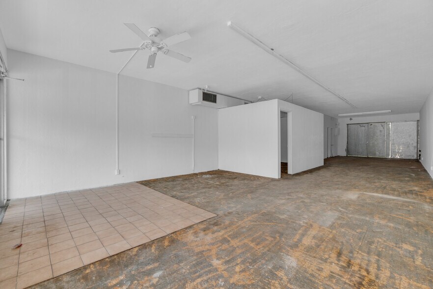 More Photos Of 1085 SE 17th St, Fort Lauderdale Office For Sale