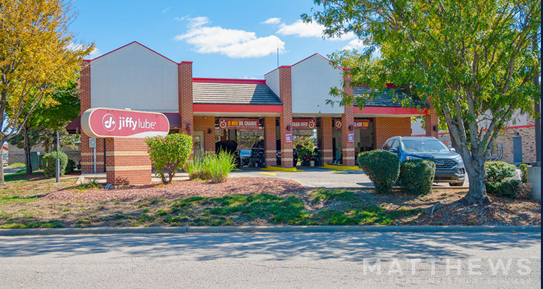 Primary Photo Of 20015 W 153rd St, Olathe Service Station For Sale