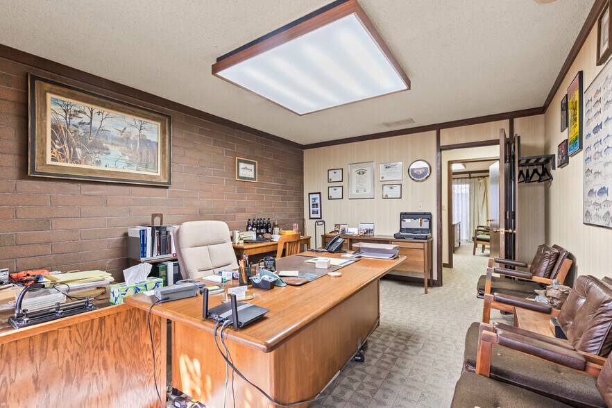 More Photos Of 411-413 N 2nd St, Yakima Office For Sale