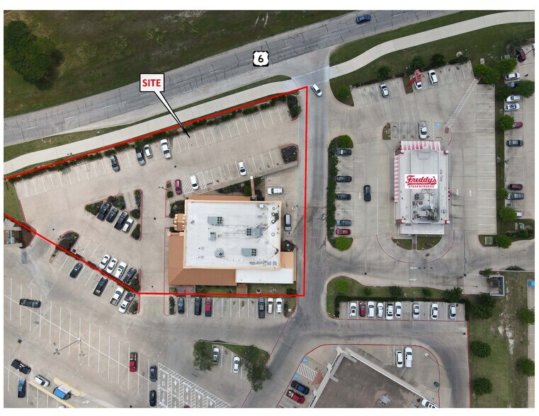 More Photos Of 920 N Earl Rudder Fwy, Bryan Restaurant For Sale