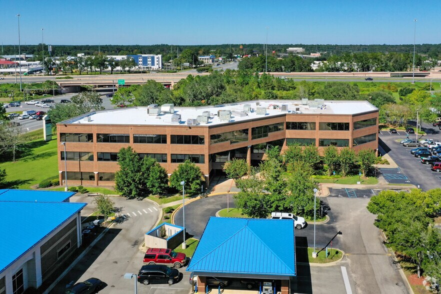 More Photos Of 1545 Raymond Diehl Rd, Tallahassee Office For Lease