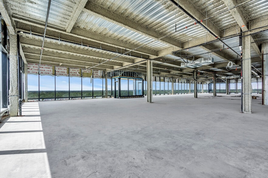 More Photos Of 500 Boulevard of Americas, Lakewood Medical For Lease