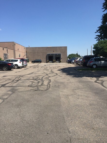 More Photos Of 4850-4860 Ward Rd, Wheat Ridge Flex For Lease