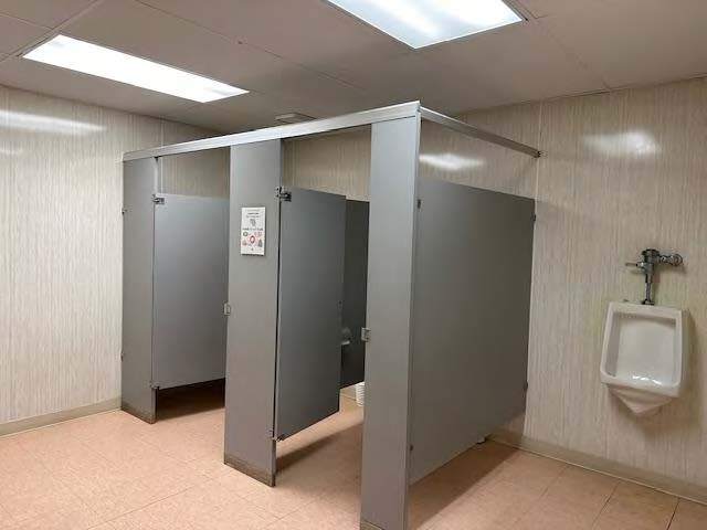 More Photos Of 3312 Long Ave, Huntsville Service For Sale