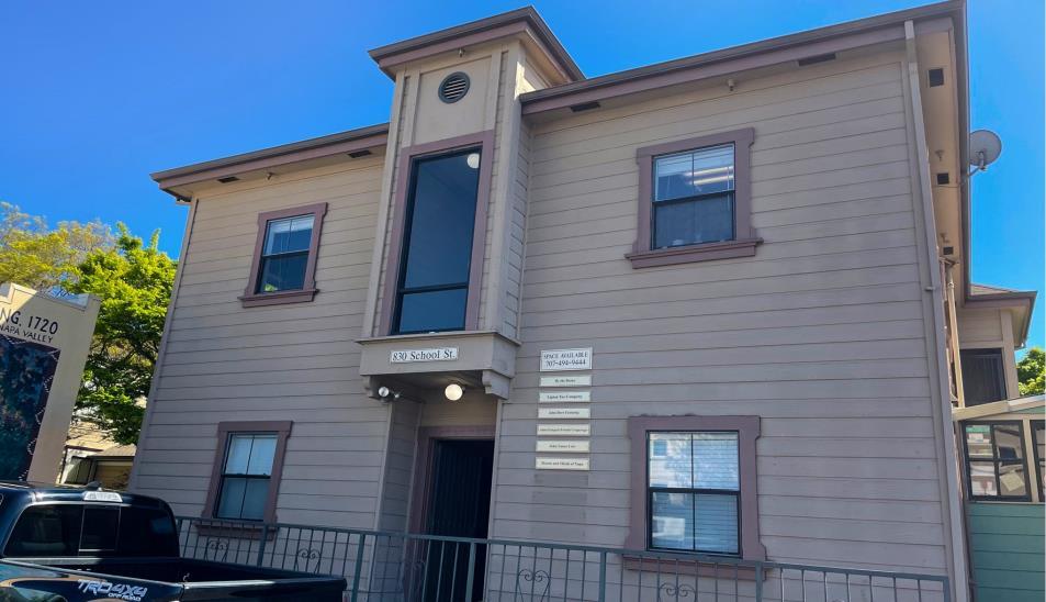 Primary Photo Of 830 School St, Napa Office For Lease