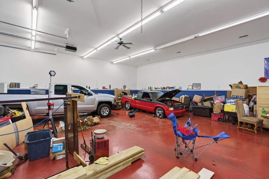 More Photos Of 211 Tannery Rd, Luray Warehouse For Sale