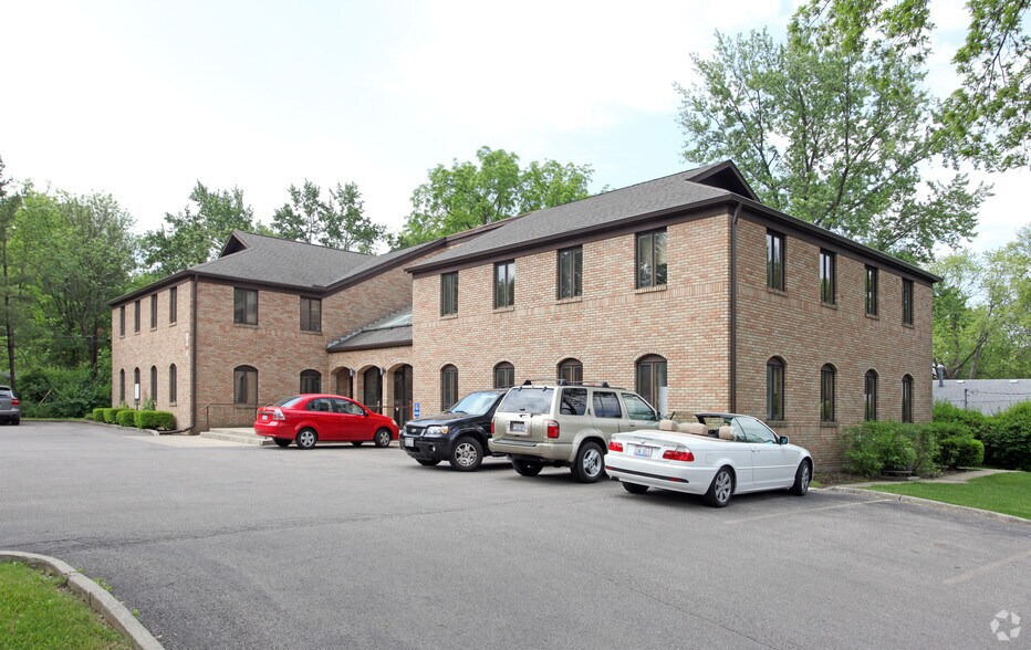 Primary Photo Of 283 S State St, Westerville Office Residential For Lease
