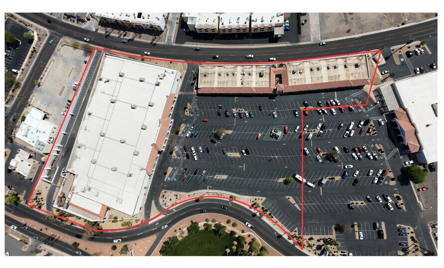 More Photos Of 1850-1870 Mcculloch Blvd N, Lake Havasu City General Retail For Sale