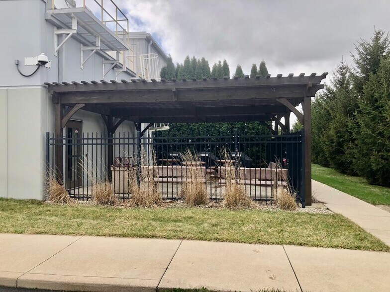 More Photos Of 4501 N Superior Dr, Muncie Industrial For Lease