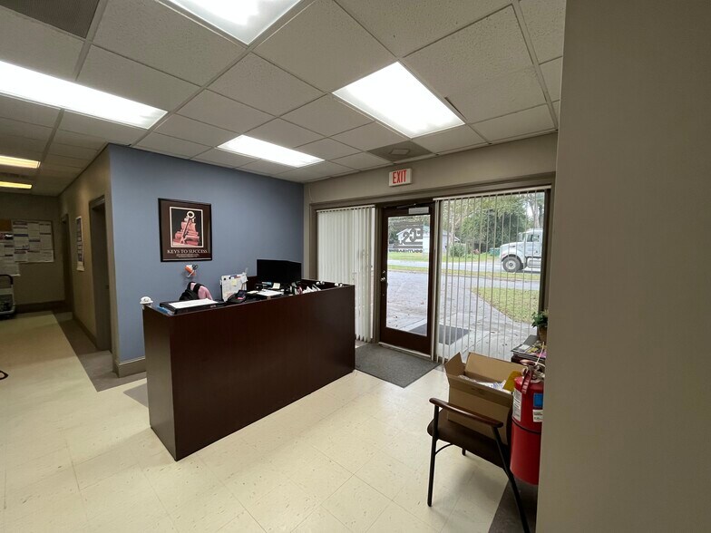 More Photos Of 1306 Heidt Ave, Savannah Office For Lease