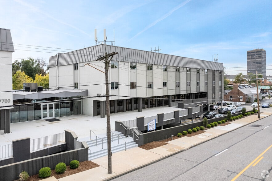 More Photos Of 7700-7750 Clayton Rd, Richmond Heights Office For Sale