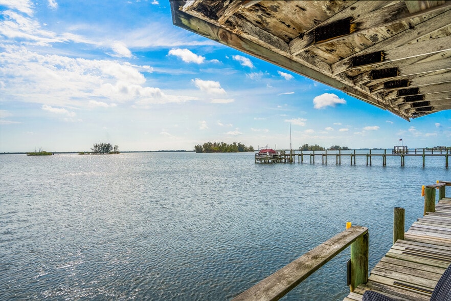 More Photos Of 11450 S Indian River Dr, Sebastian Hotel For Sale