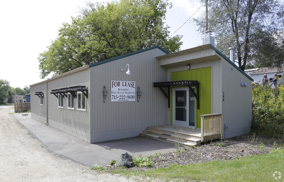 More Photos Of 146 W Division St, River Falls Warehouse For Lease