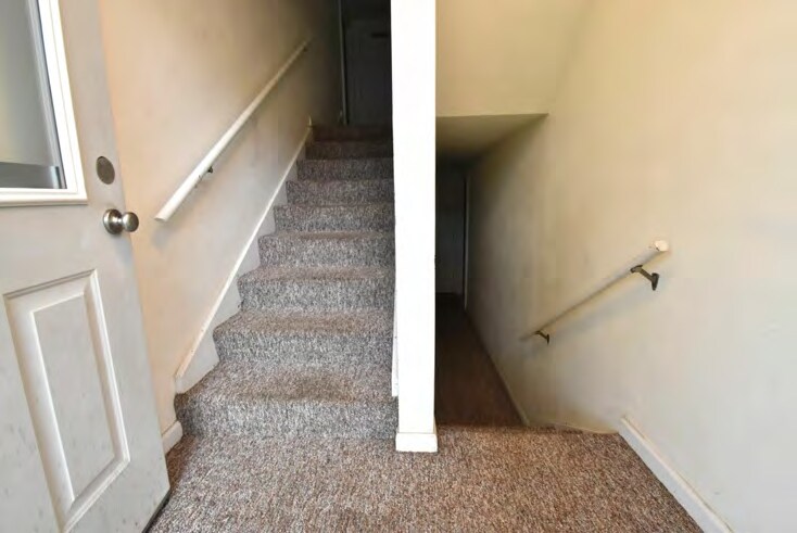 More Photos Of 517 E Monroe St, Metamora Multifamily For Sale