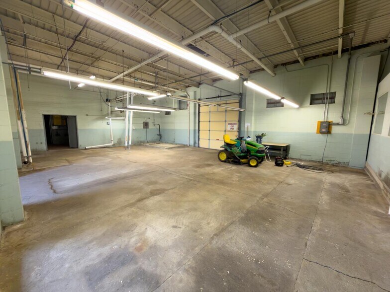 More Photos Of 700 N Eastern Ave, Connersville Industrial For Sale