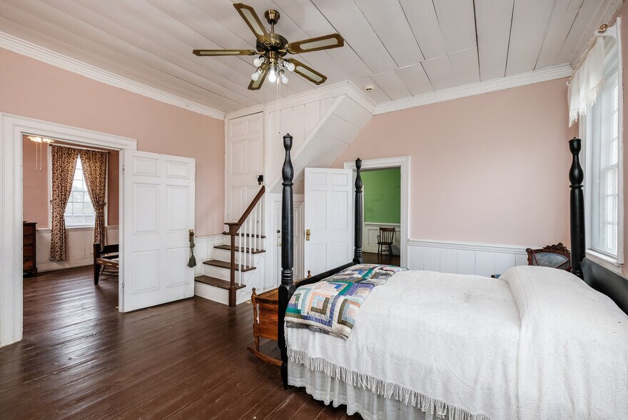 More Photos Of 163 Old Buncombe Rd, Union Specialty For Sale