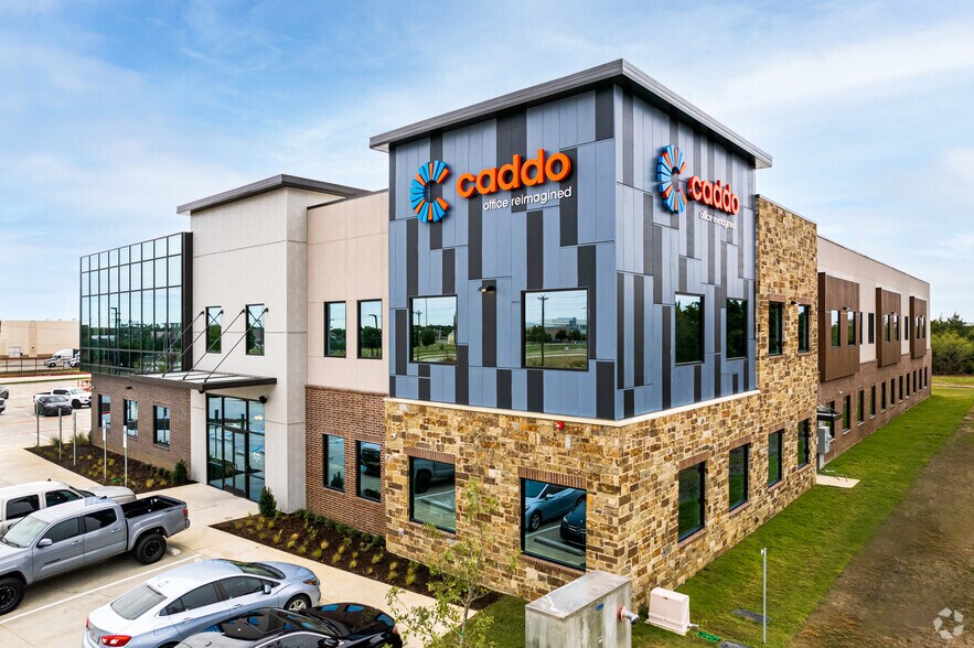 Primary Photo Of 2201 Spinks Rd, Flower Mound Office For Lease