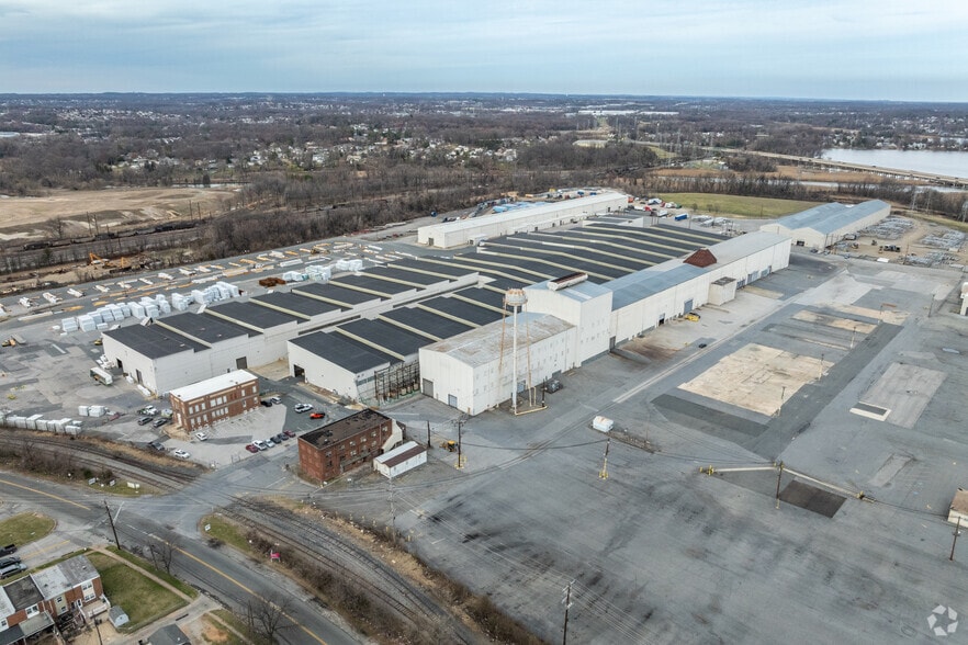 More Photos Of 7700 Rolling Mill Rd, Baltimore Warehouse For Lease