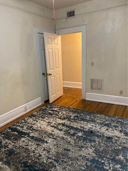 More Photos Of 2514 Walnut St, Jacksonville Apartments For Sale