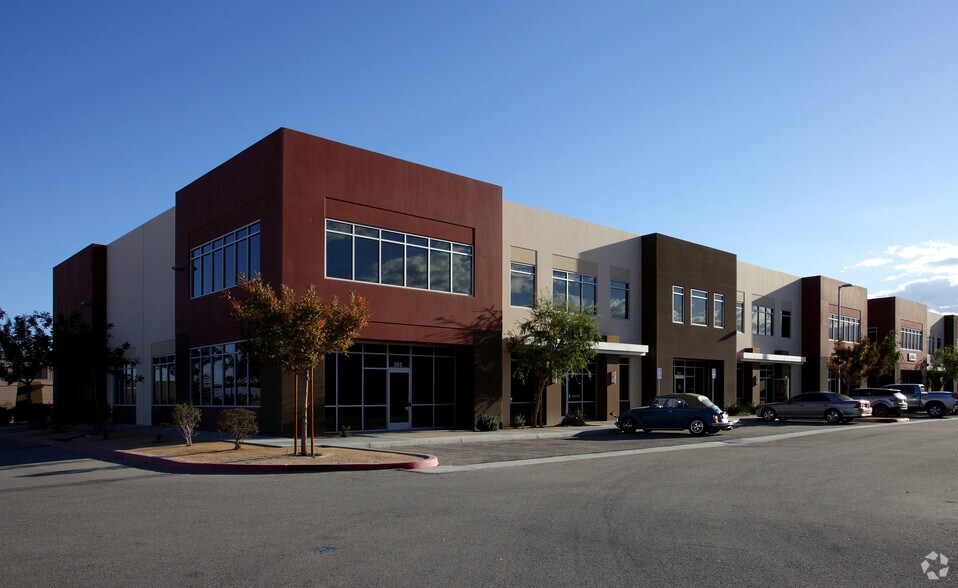 More Photos Of 73700 Dinah Shore Dr, Palm Desert Research And Development For Sale