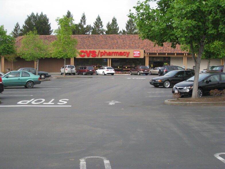 Primary Photo Of 788 Gravenstein Hwy N, Sebastopol Drugstore For Lease