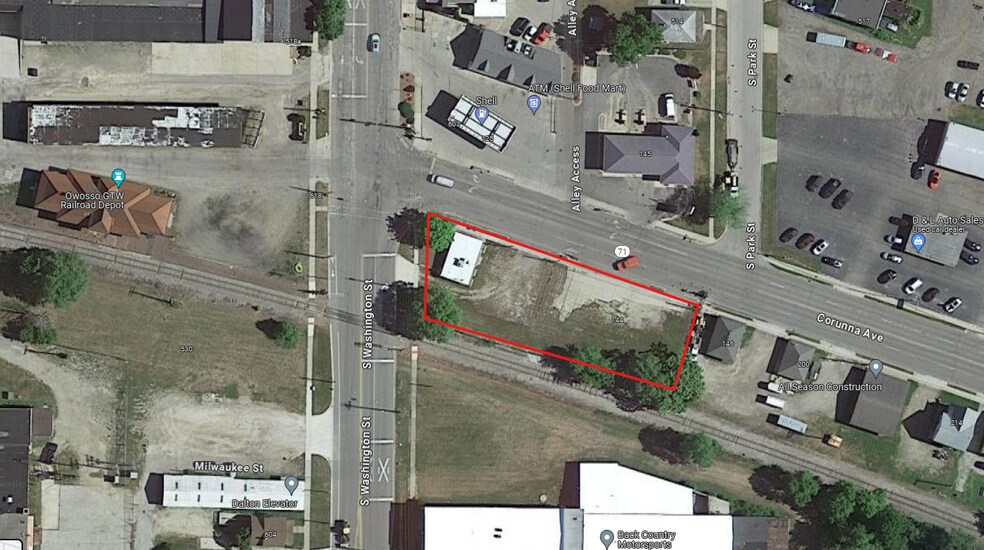 More Photos Of 102 Corunna Ave, Owosso Freestanding For Sale