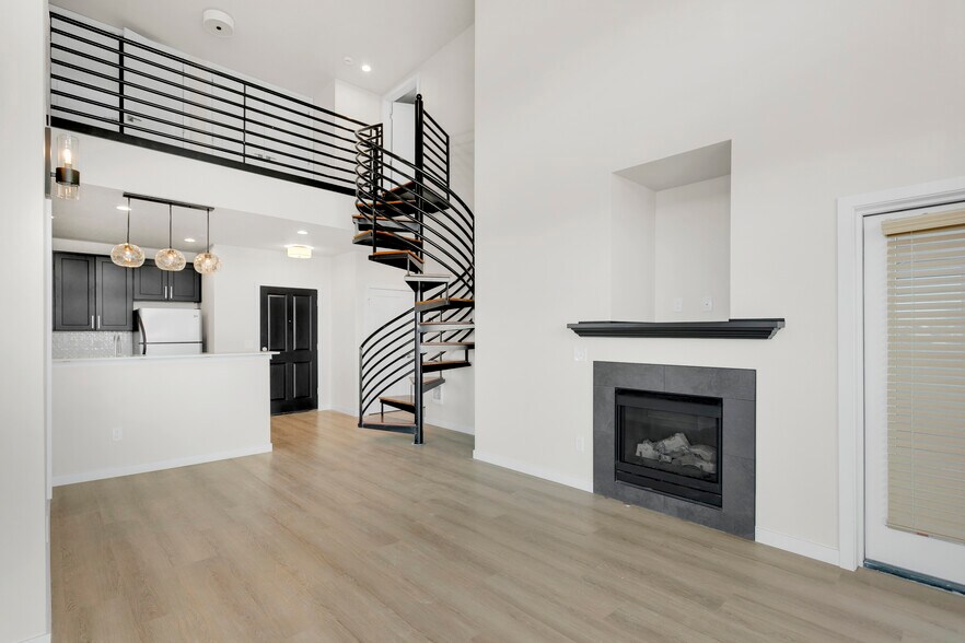 More Photos Of 287 NE 3rd St, Gresham Apartments For Sale