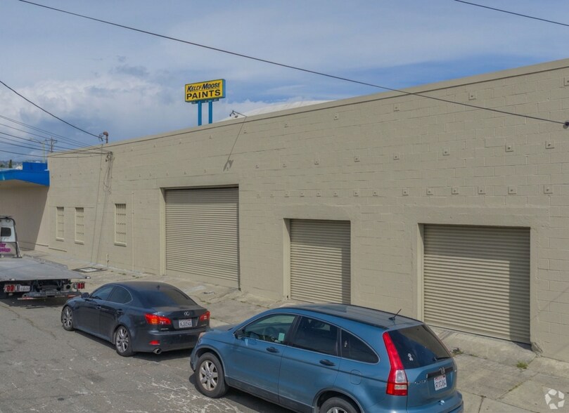 More Photos Of 4917 International Blvd, Oakland Freestanding For Sale