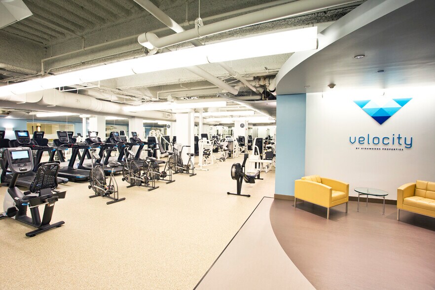 More Photos Of 625 Liberty Ave, Pittsburgh Office For Lease