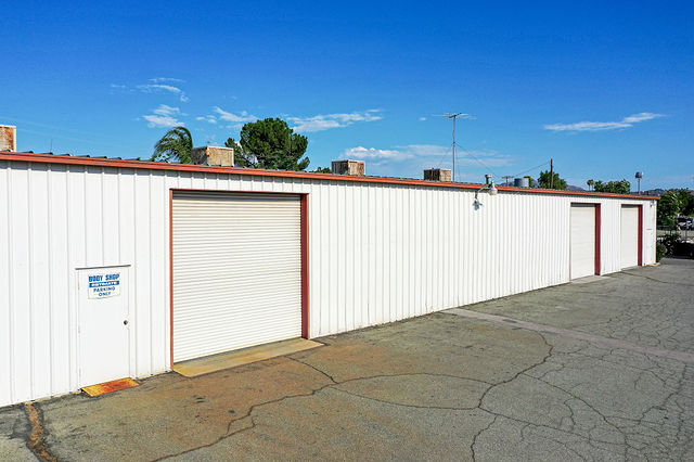 More Photos Of 491 Menlo Ave, Hemet Warehouse For Sale